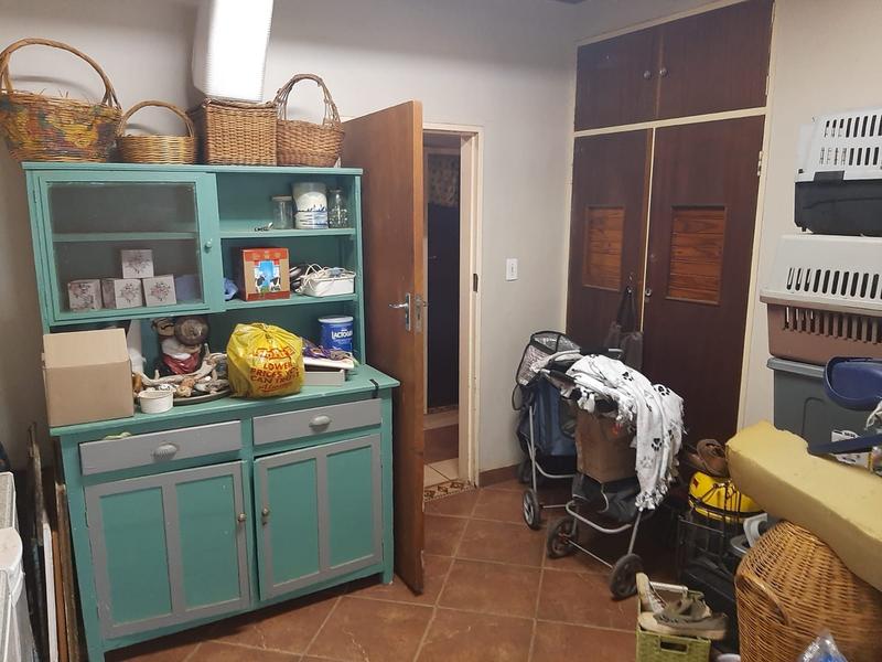 4 Bedroom Property for Sale in Magaliesmoot Gauteng