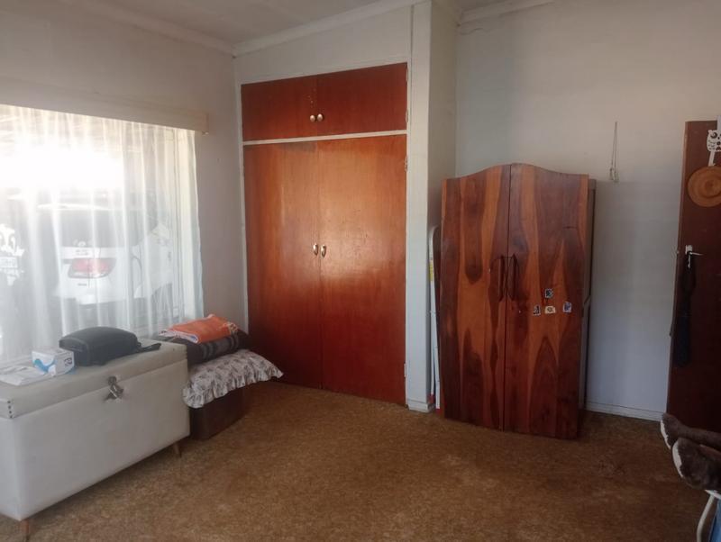3 Bedroom Property for Sale in Magaliesmoot Gauteng