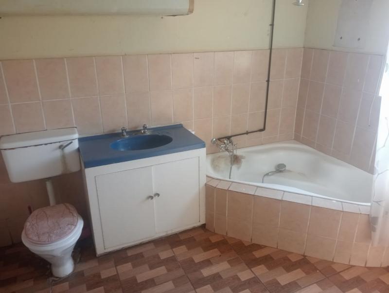 3 Bedroom Property for Sale in Magaliesmoot Gauteng
