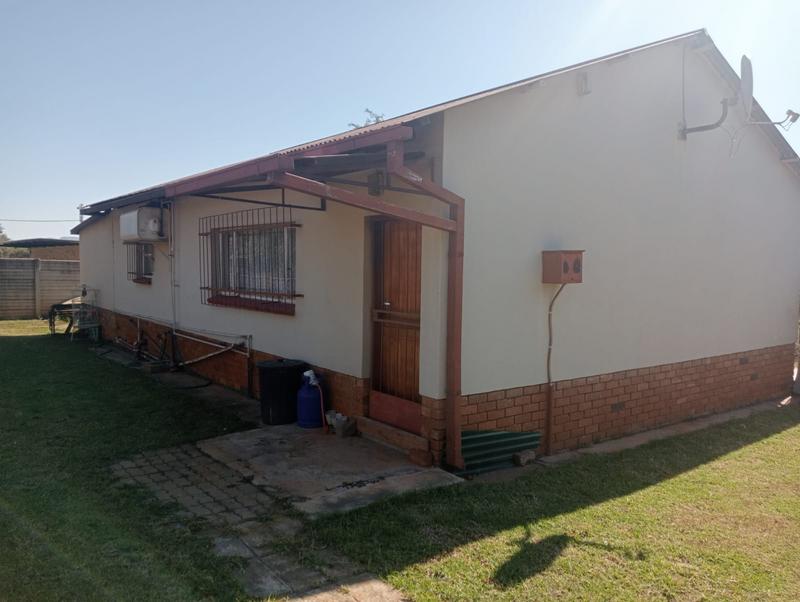 4 Bedroom Property for Sale in Swacina Park Gauteng