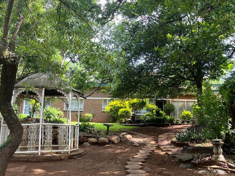 4 Bedroom Property for Sale in Swacina Park Gauteng