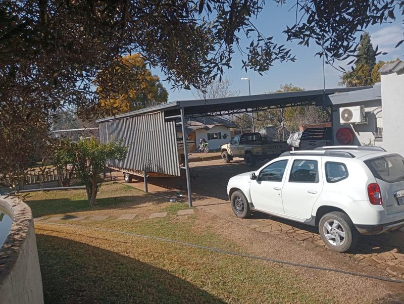 5 Bedroom Property for Sale in Swacina Park Gauteng