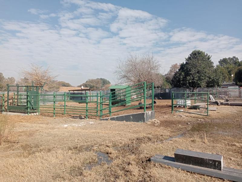 5 Bedroom Property for Sale in Swacina Park Gauteng