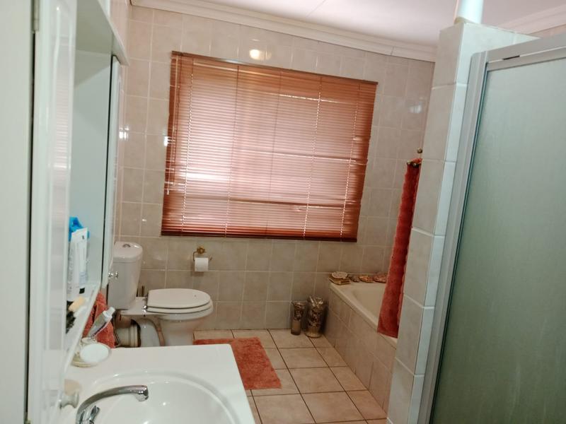2 Bedroom Property for Sale in Groenfontein Gauteng