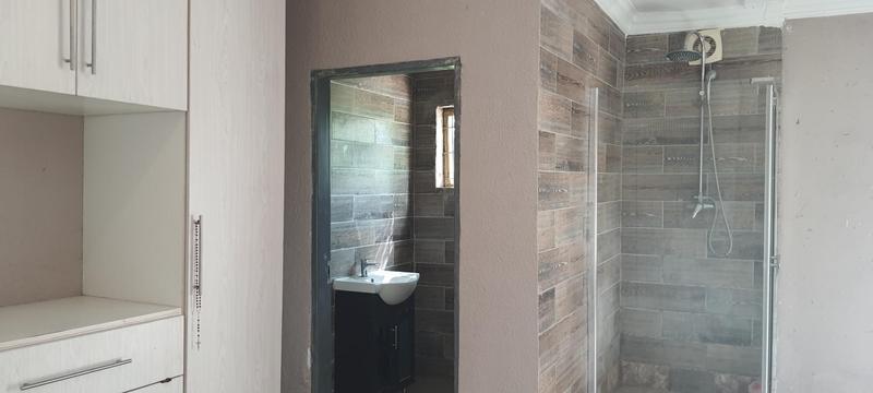 4 Bedroom Property for Sale in Rooiwal A H Gauteng