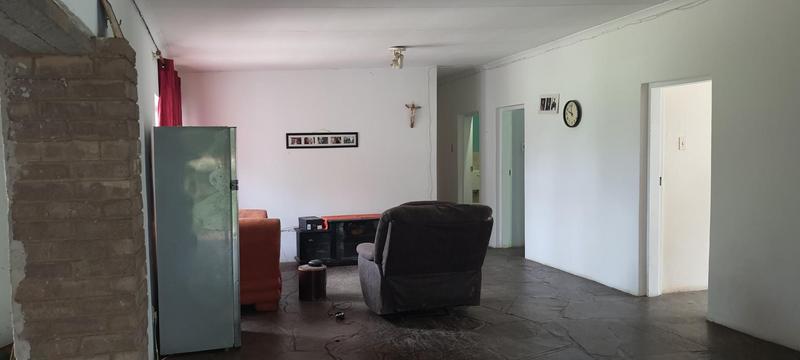 4 Bedroom Property for Sale in Rooiwal A H Gauteng