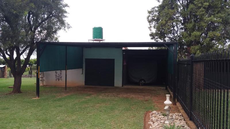 4 Bedroom Property for Sale in Rooiwal A H Gauteng
