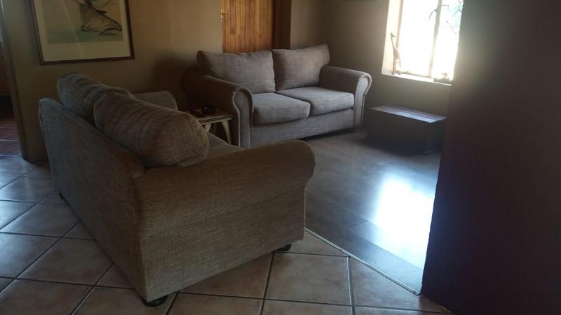 3 Bedroom Property for Sale in Honingneskrans Ah Gauteng
