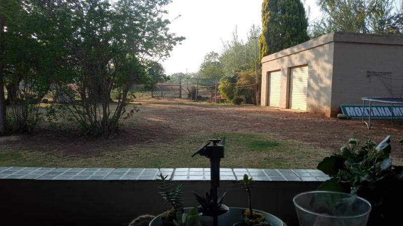 3 Bedroom Property for Sale in Honingneskrans Ah Gauteng