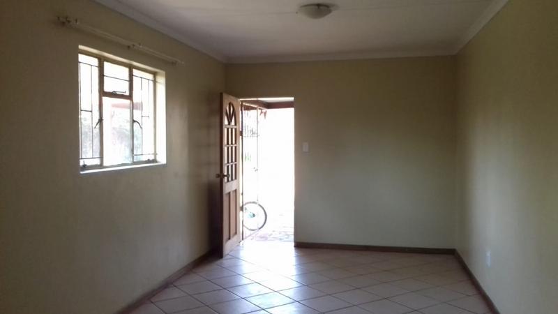 3 Bedroom Property for Sale in Honingneskrans Ah Gauteng