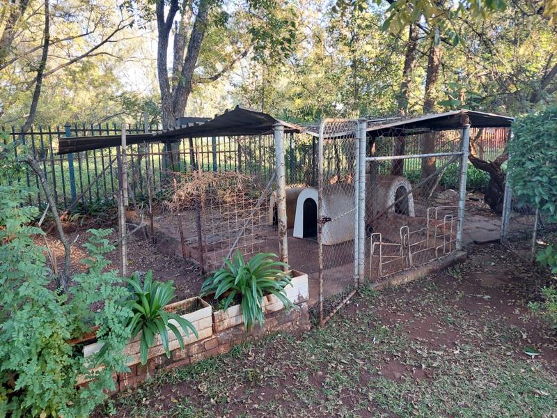 3 Bedroom Property for Sale in Honingneskrans Ah Gauteng