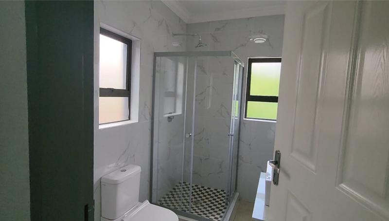 5 Bedroom Property for Sale in Roodepark Eco Estate Gauteng
