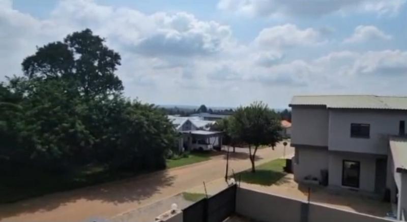 5 Bedroom Property for Sale in Roodepark Eco Estate Gauteng