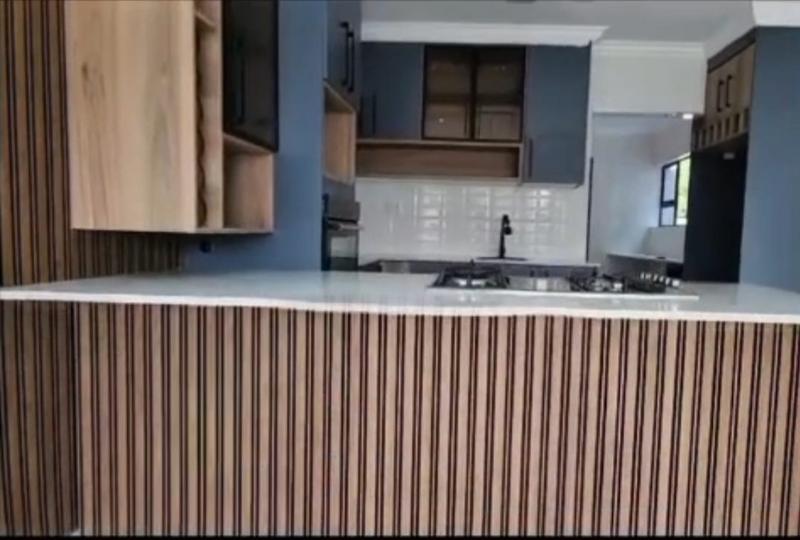 5 Bedroom Property for Sale in Roodepark Eco Estate Gauteng