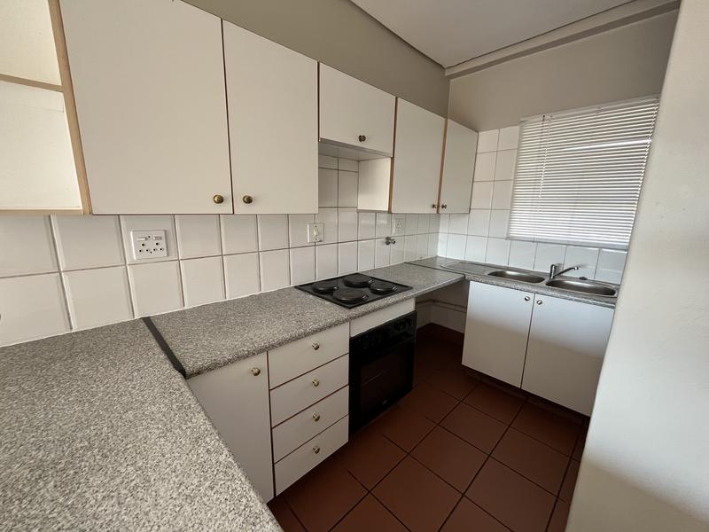 To Let 2 Bedroom Property for Rent in Waterkloof Glen Gauteng