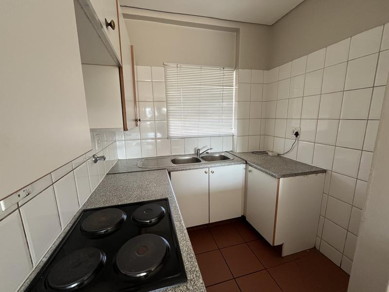 To Let 2 Bedroom Property for Rent in Waterkloof Glen Gauteng