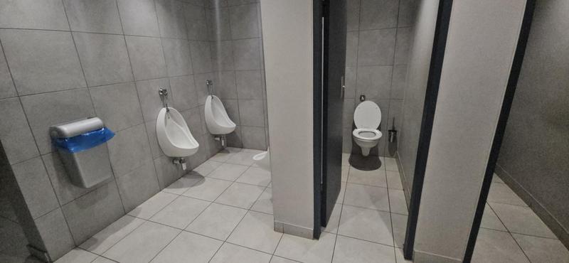 To Let commercial Property for Rent in Olifantsfontein Gauteng