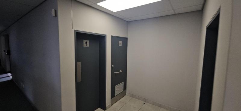 To Let commercial Property for Rent in Olifantsfontein Gauteng