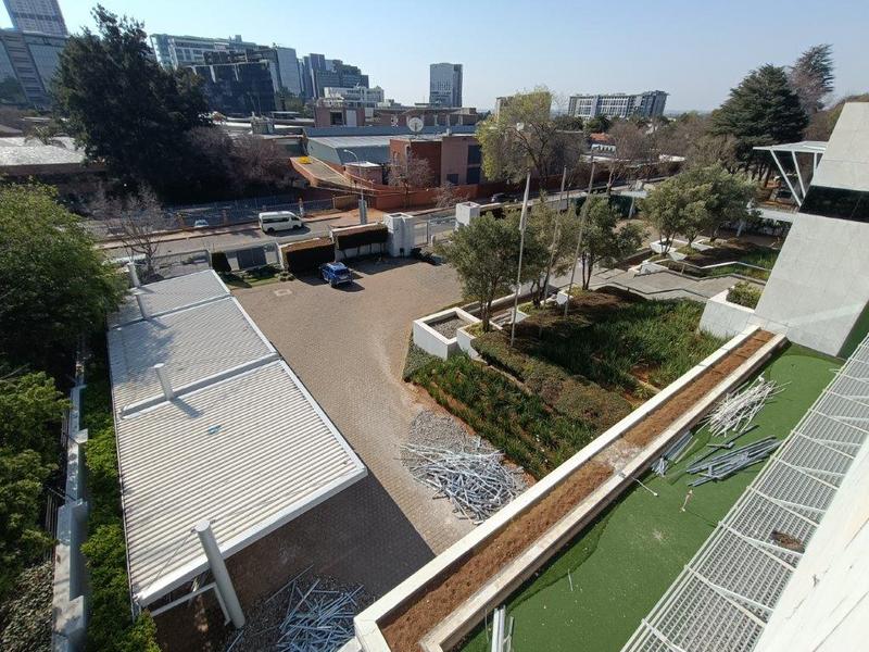 To Let commercial Property for Rent in Wierda Valley Gauteng