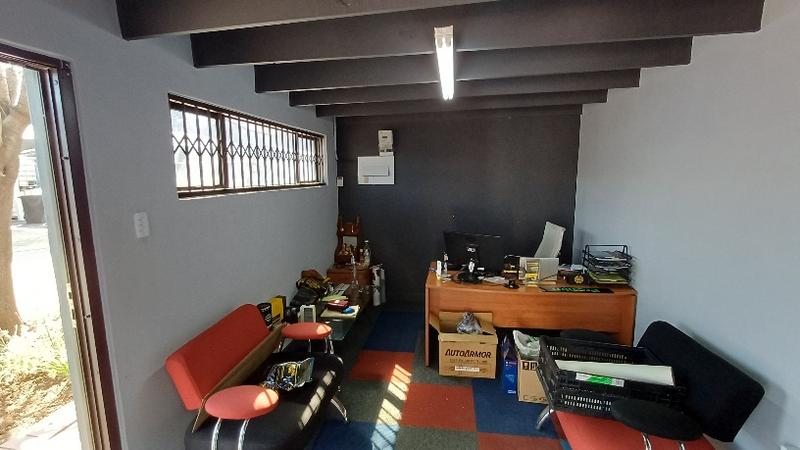 Commercial Property for Sale in Lyttelton Manor Gauteng