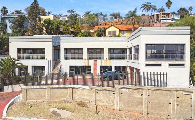 6 Bedroom Property for Sale in Glenvista Gauteng