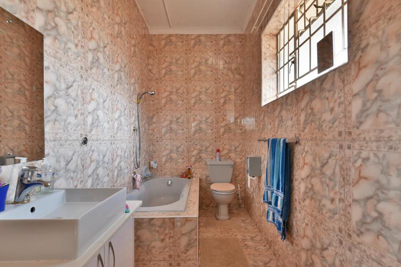 4 Bedroom Property for Sale in The Hill Gauteng