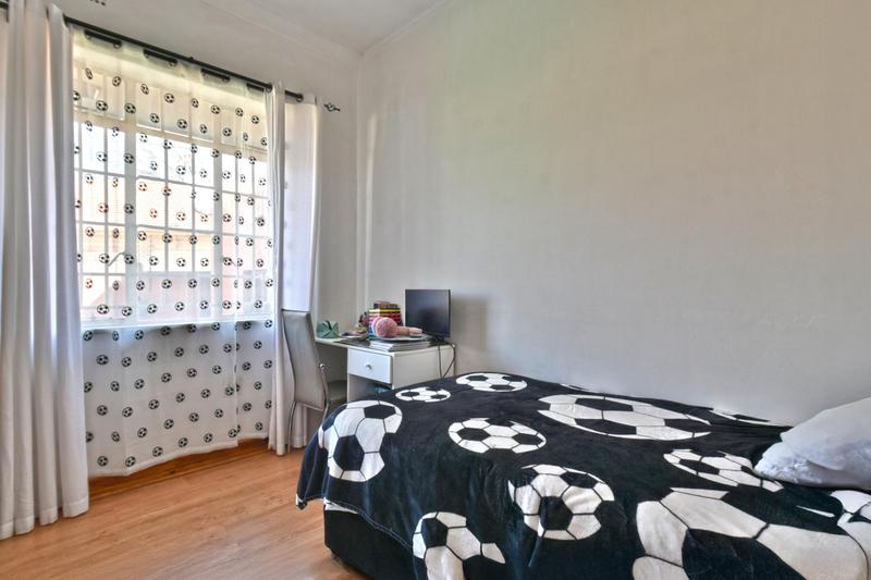 4 Bedroom Property for Sale in The Hill Gauteng