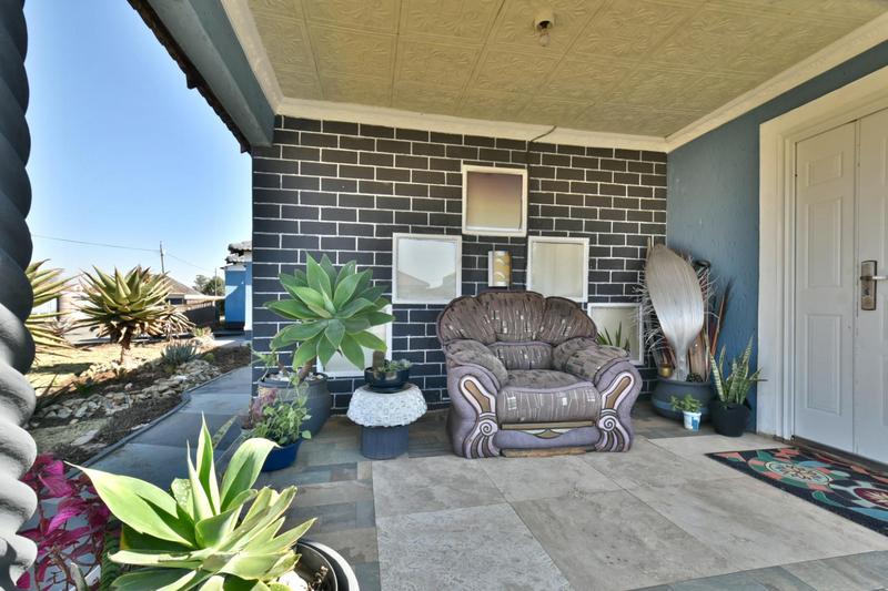 4 Bedroom Property for Sale in Alveda Park Gauteng