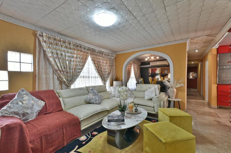 4 Bedroom Property for Sale in Alveda Park Gauteng