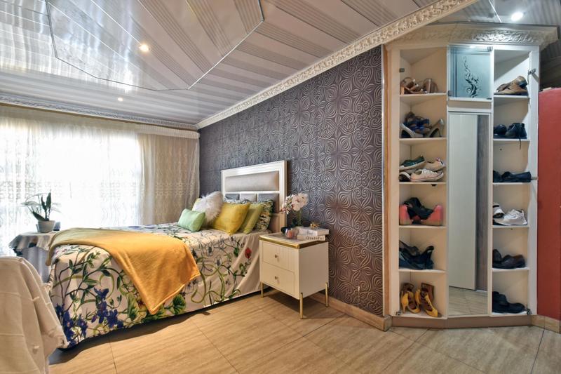 4 Bedroom Property for Sale in Alveda Park Gauteng