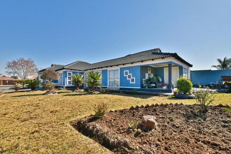 4 Bedroom Property for Sale in Alveda Park Gauteng