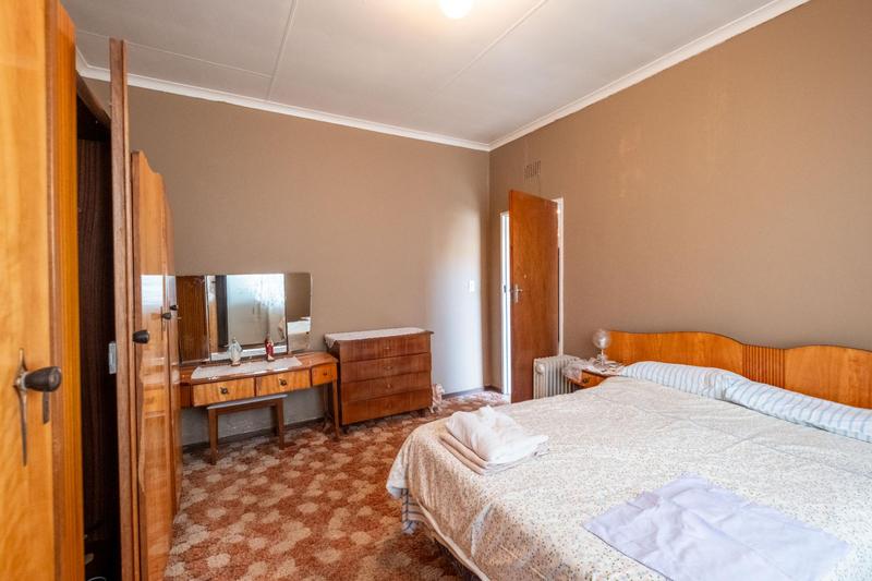3 Bedroom Property for Sale in Bezuidenhout Valley Gauteng