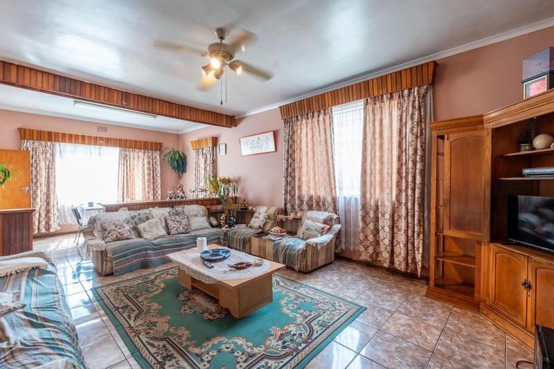 3 Bedroom Property for Sale in Bezuidenhout Valley Gauteng