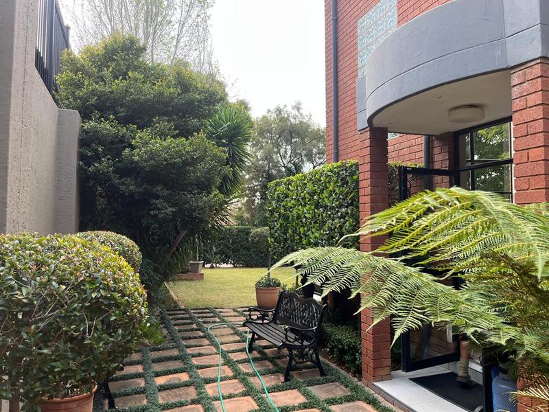 To Let 3 Bedroom Property for Rent in Waterkloof Ridge Gauteng