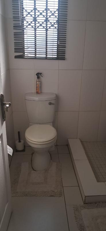 To Let 3 Bedroom Property for Rent in Meadowlands Gauteng