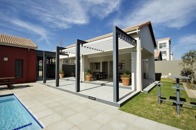 To Let 2 Bedroom Property for Rent in Fourways Gauteng