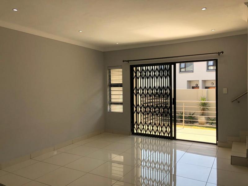 To Let 3 Bedroom Property for Rent in Paulshof Gauteng