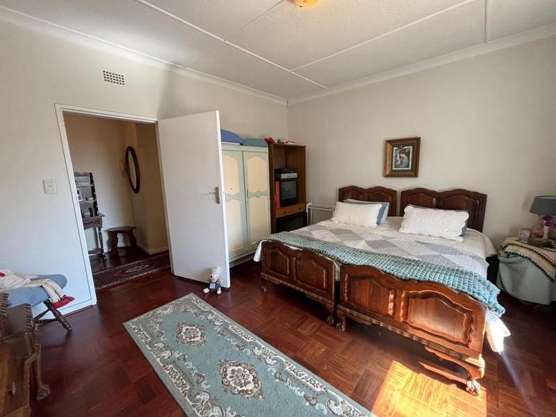 4 Bedroom Property for Sale in Florida Hills Gauteng
