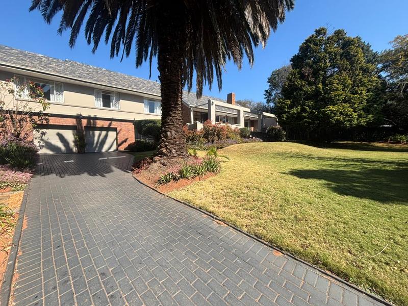 4 Bedroom Property for Sale in Florida Hills Gauteng