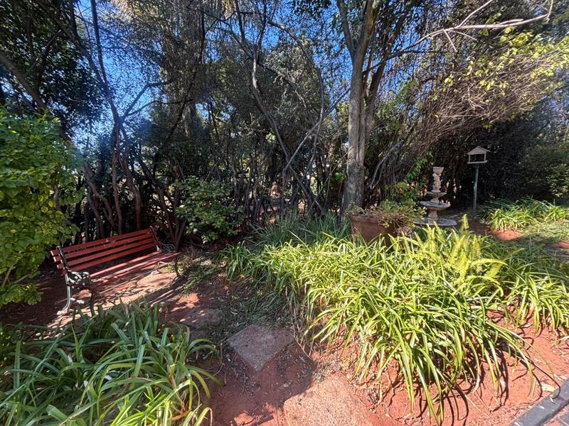 4 Bedroom Property for Sale in Florida Hills Gauteng