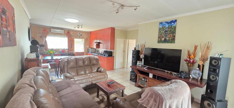 3 Bedroom Property for Sale in Kookrus Gauteng