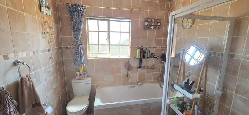 3 Bedroom Property for Sale in Kookrus Gauteng