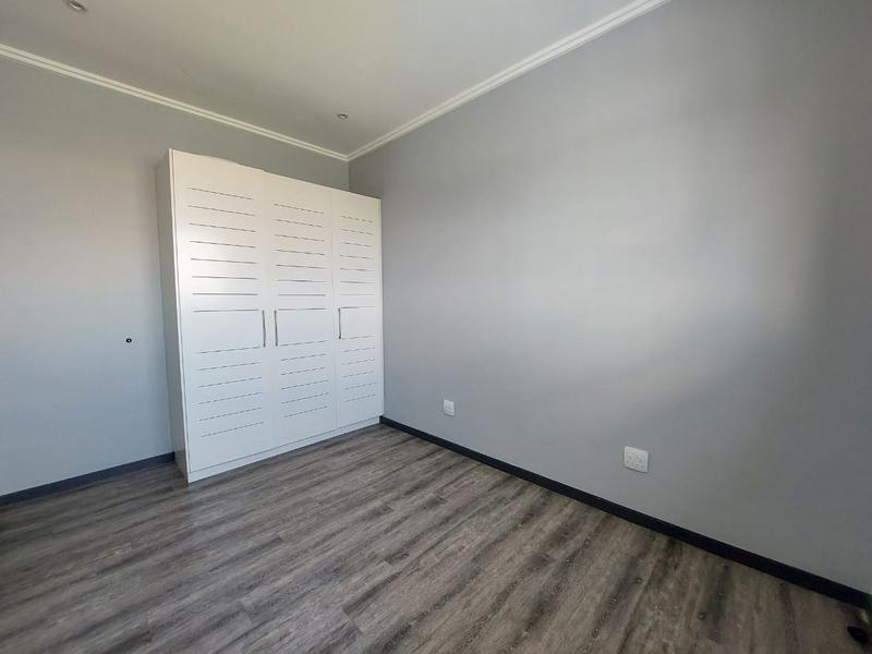 To Let 2 Bedroom Property for Rent in Braamfontein Gauteng