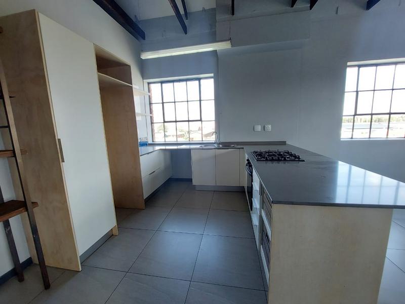 To Let 2 Bedroom Property for Rent in Braamfontein Gauteng