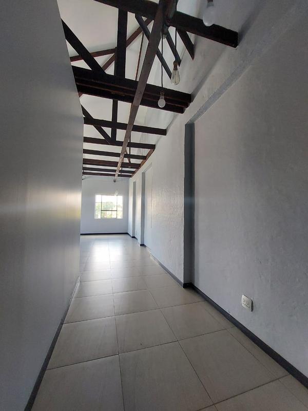 To Let 2 Bedroom Property for Rent in Braamfontein Gauteng