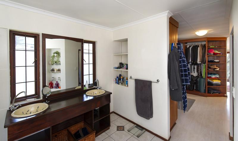 To Let 2 Bedroom Property for Rent in Rivonia Gauteng