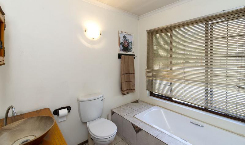 2 Bedroom Property for Sale in Rivonia Gauteng