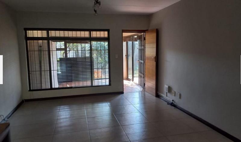2 Bedroom Property for Sale in Bedfordview Gauteng