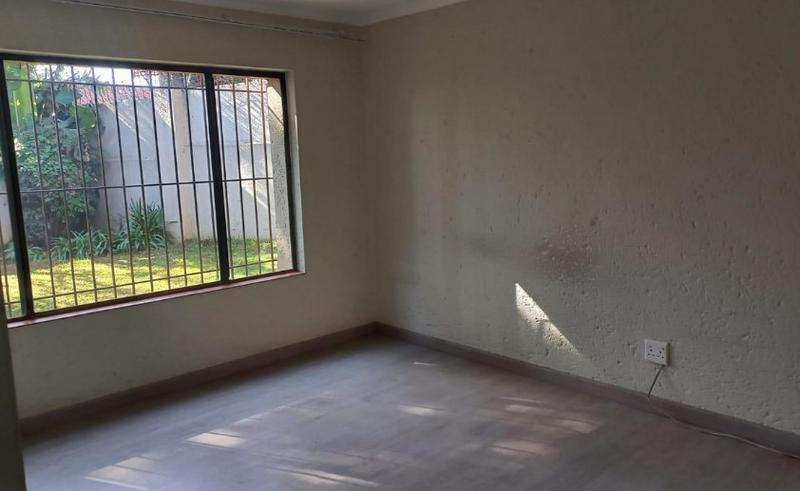 2 Bedroom Property for Sale in Bedfordview Gauteng