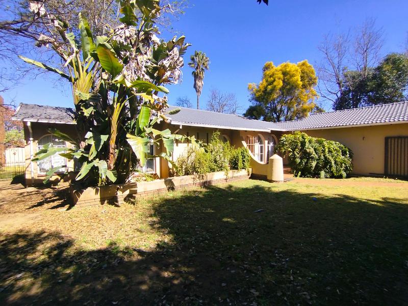 5 Bedroom Property for Sale in Sunward Park Gauteng
